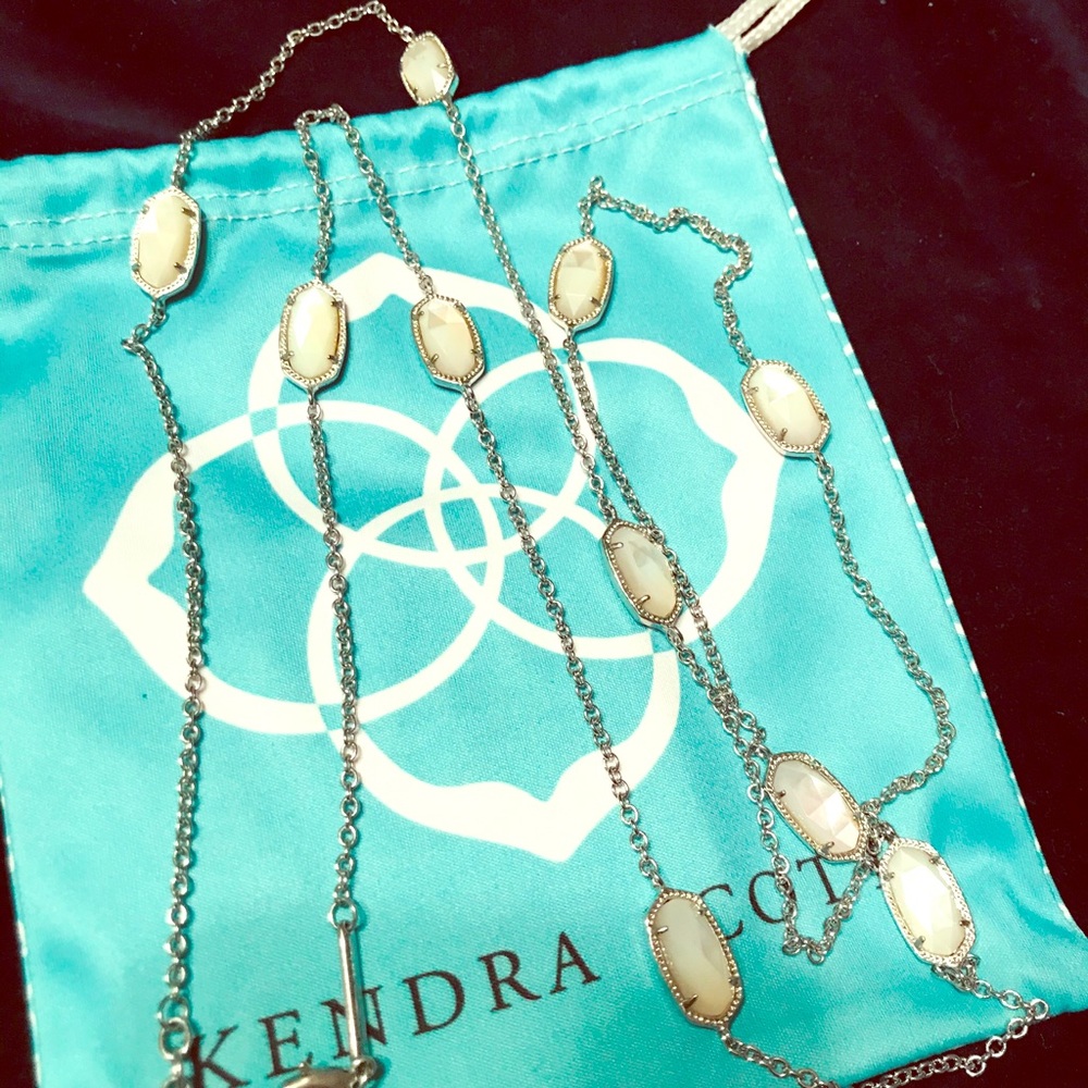 Kendra Scott Necklace
